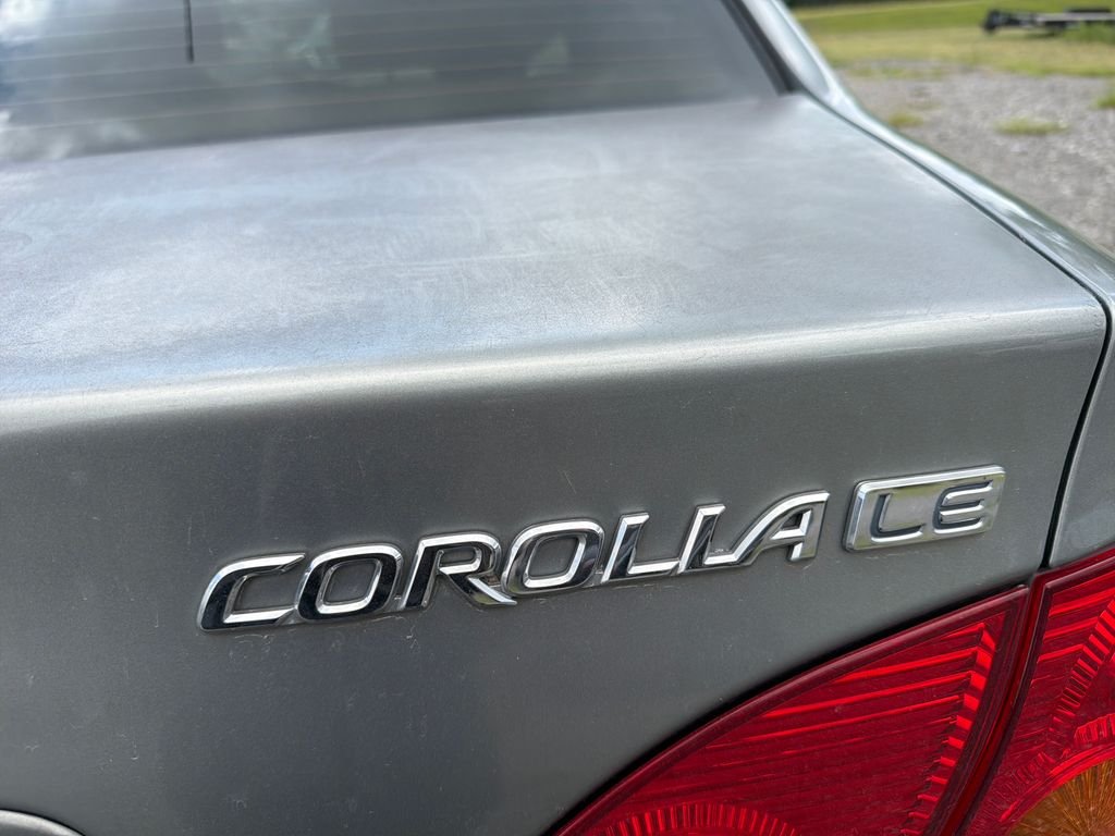 Used 2003 Silver Toyota  image 18