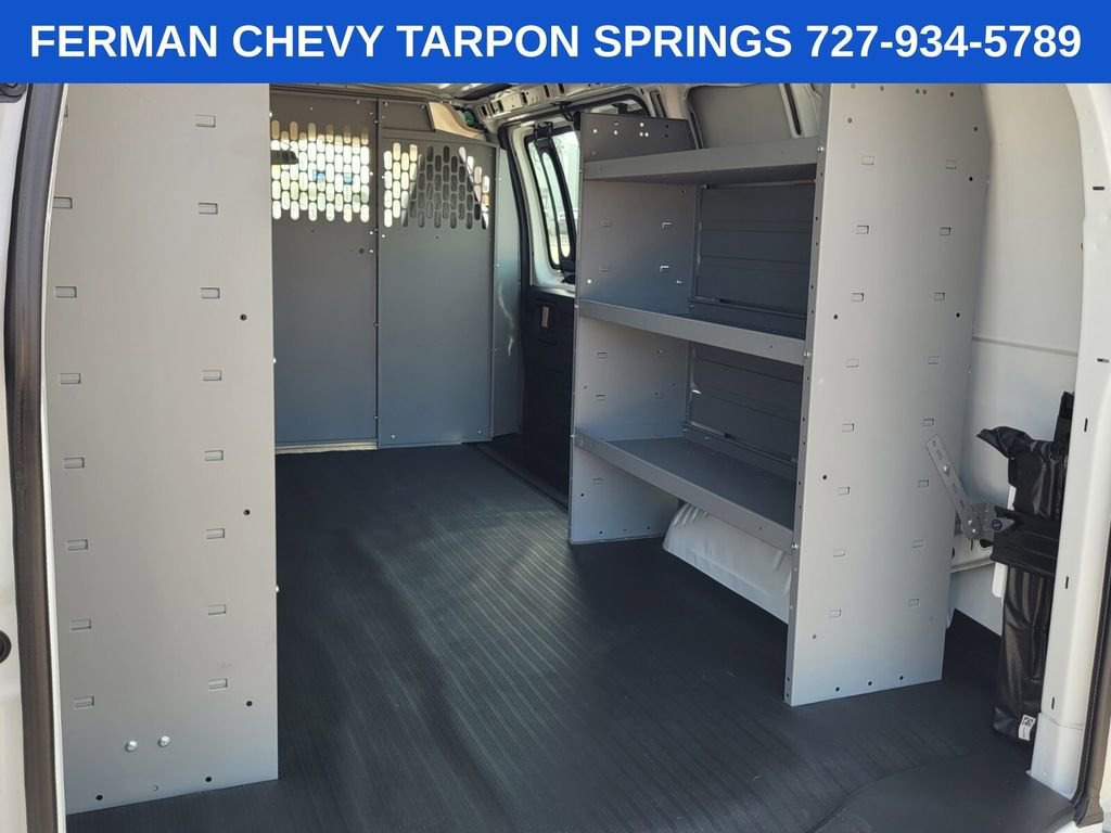 2025 Chevrolet Express Cargo Work Van - Photo 17