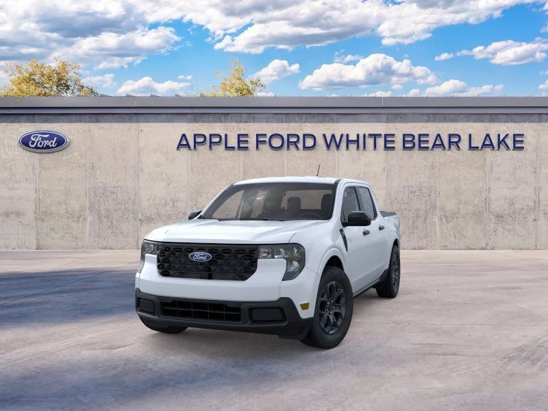 New 2026 White Ford XLT image 2