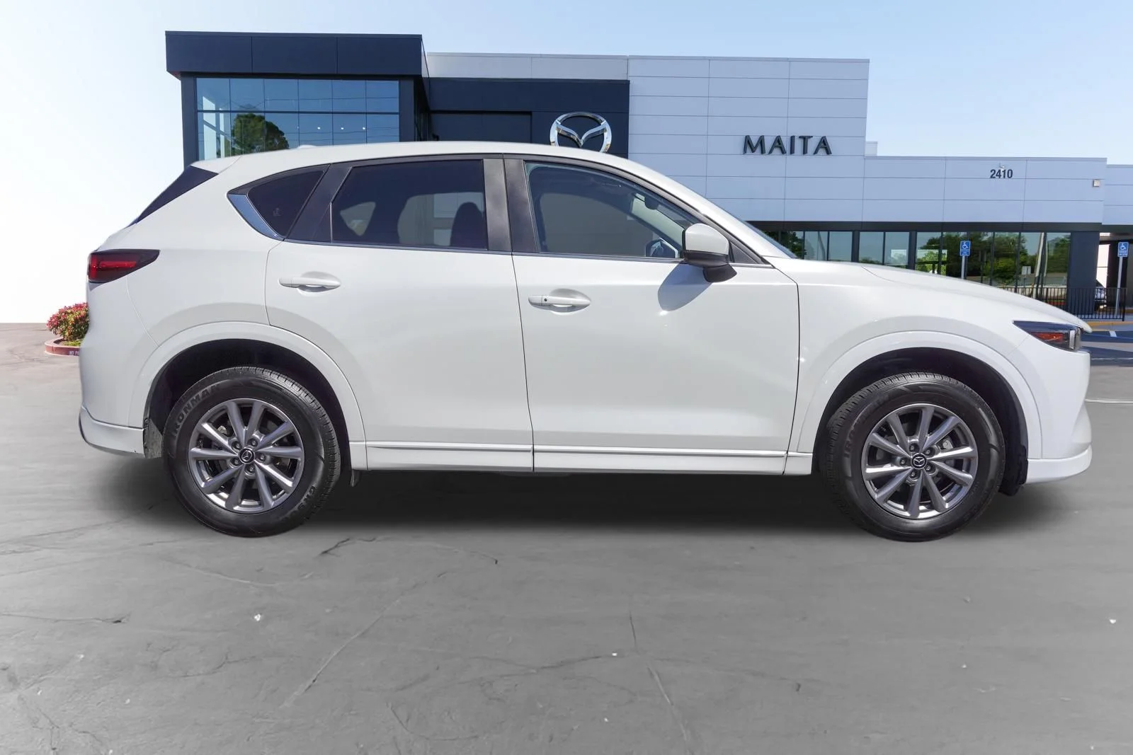 Certified Used 2025 Rhodium White Metallic Mazda 2.5 S Preferred Package image 25