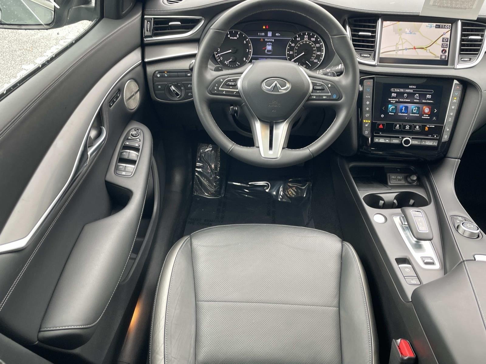 2025 INFINITI QX55 Essential - Photo 11