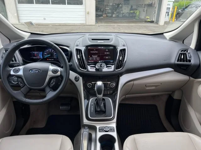 Used 2014 White Platinum Metallic Tri-Coat Ford SEL image 11