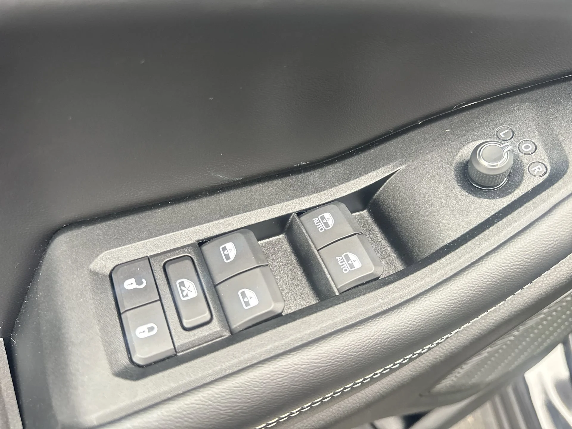 2023 Jeep Grand Cherokee Altitude - Photo 13