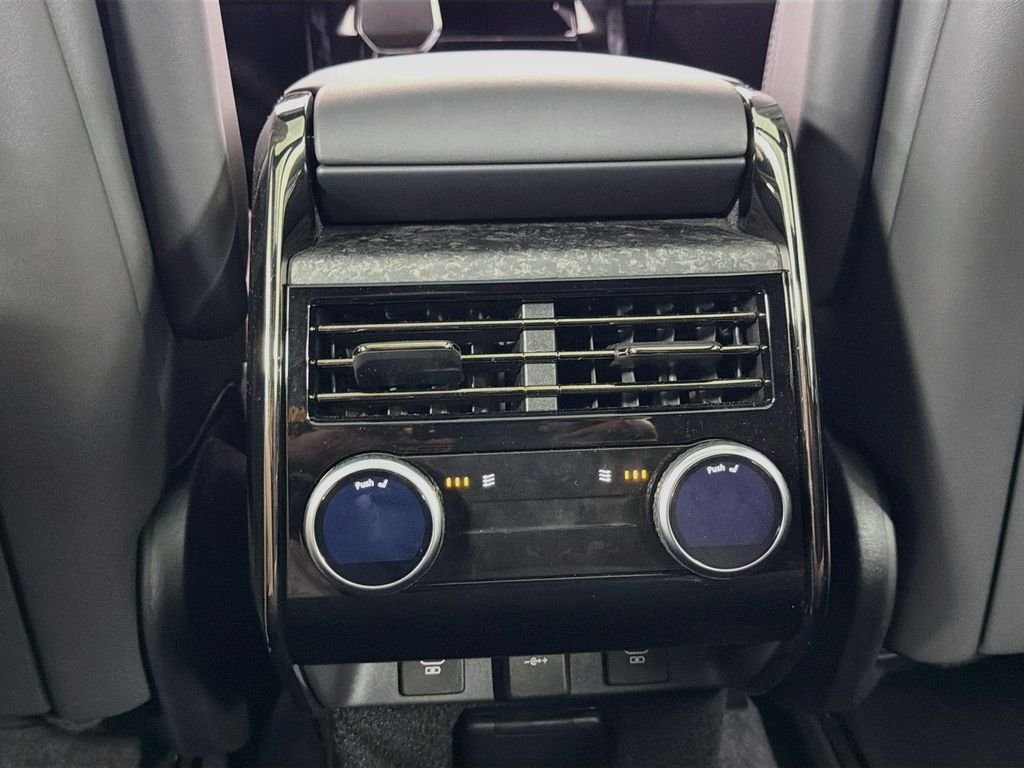 Certified Used 2024 Gray Land Rover Dynamic SE image 27