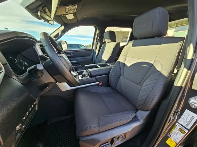 2026 Toyota Tundra SR5 - Photo 17
