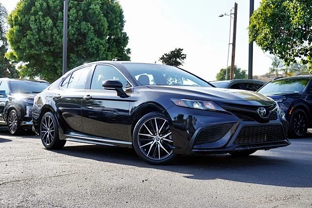 Used 2022 Black Toyota SE image 1