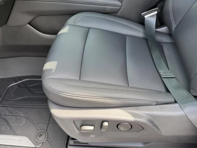 New 2026 Lakeshore Blue Metallic Chevrolet LT image 15