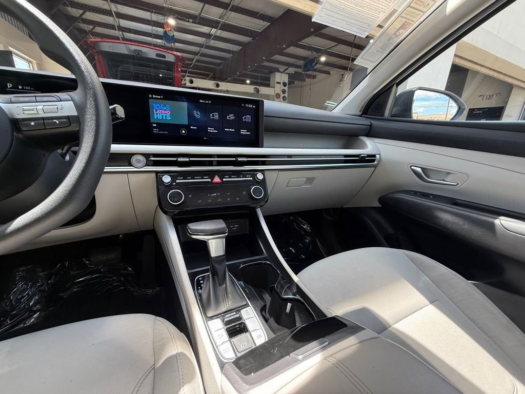 Used 2026 White Hyundai SEL image 15