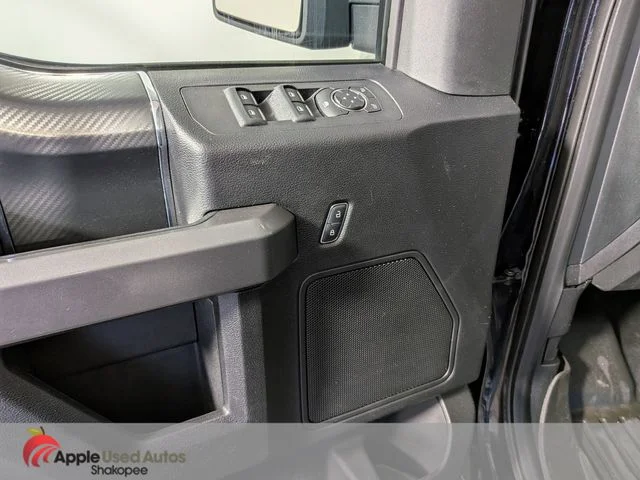 Used 2018 Black Ford XLT image 9
