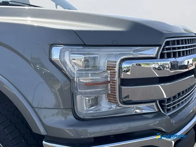 Used 2019 Gray Ford Lariat image 27