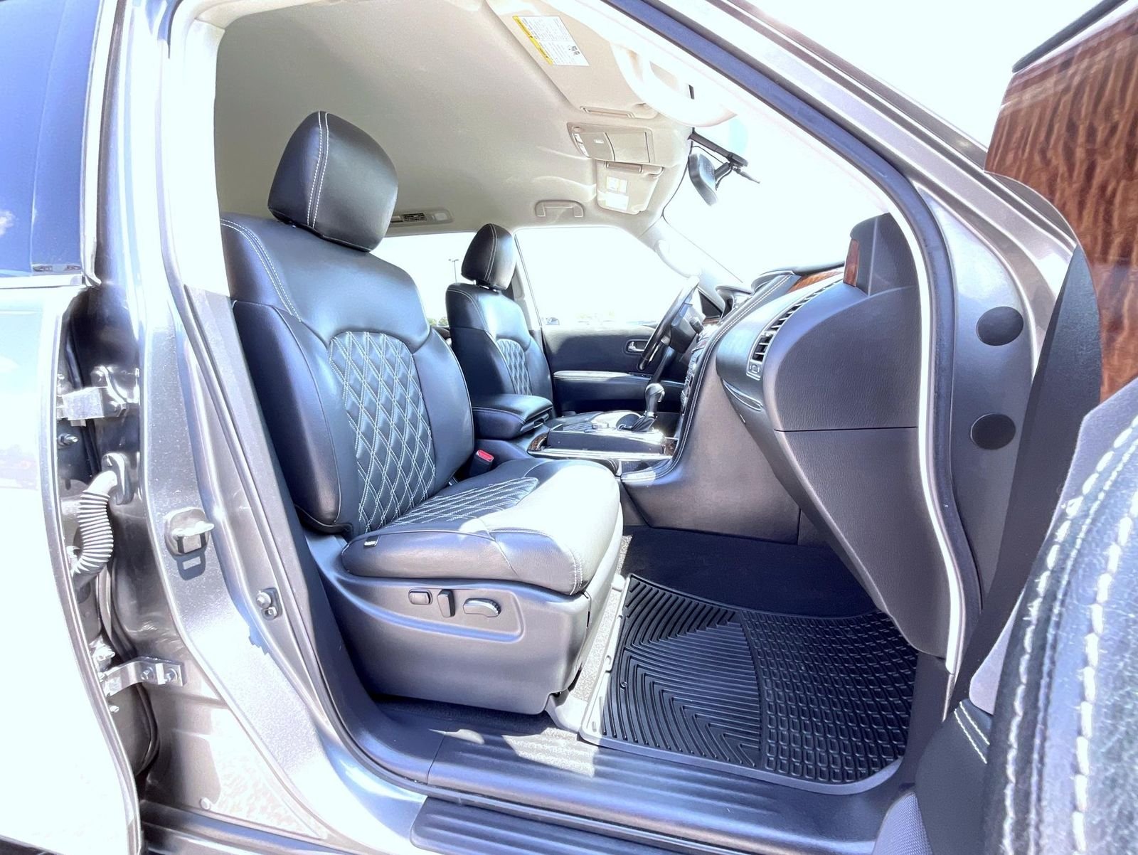 Used 2019 Gray Nissan SV image 15