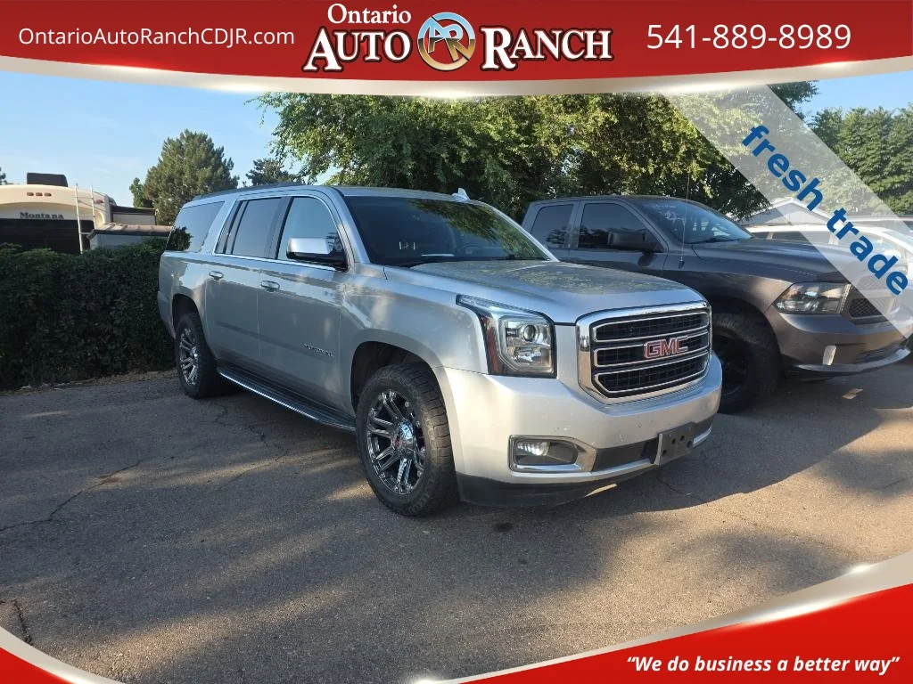 Used 2018 Quicksilver Metallic GMC SLT image 1