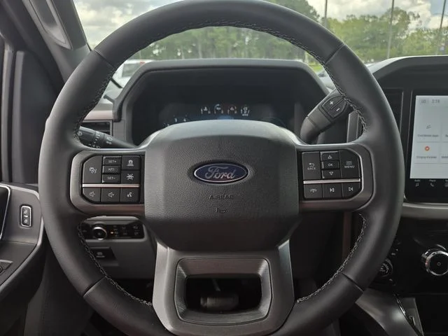 New 2026 Agate Black Metallic Ford XLT image 18