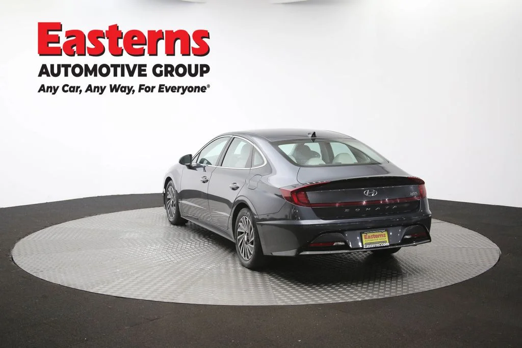 Used 2023 Gray Hyundai SEL image 67
