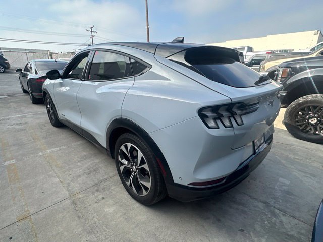 Used 2023 White Ford Premium image 6