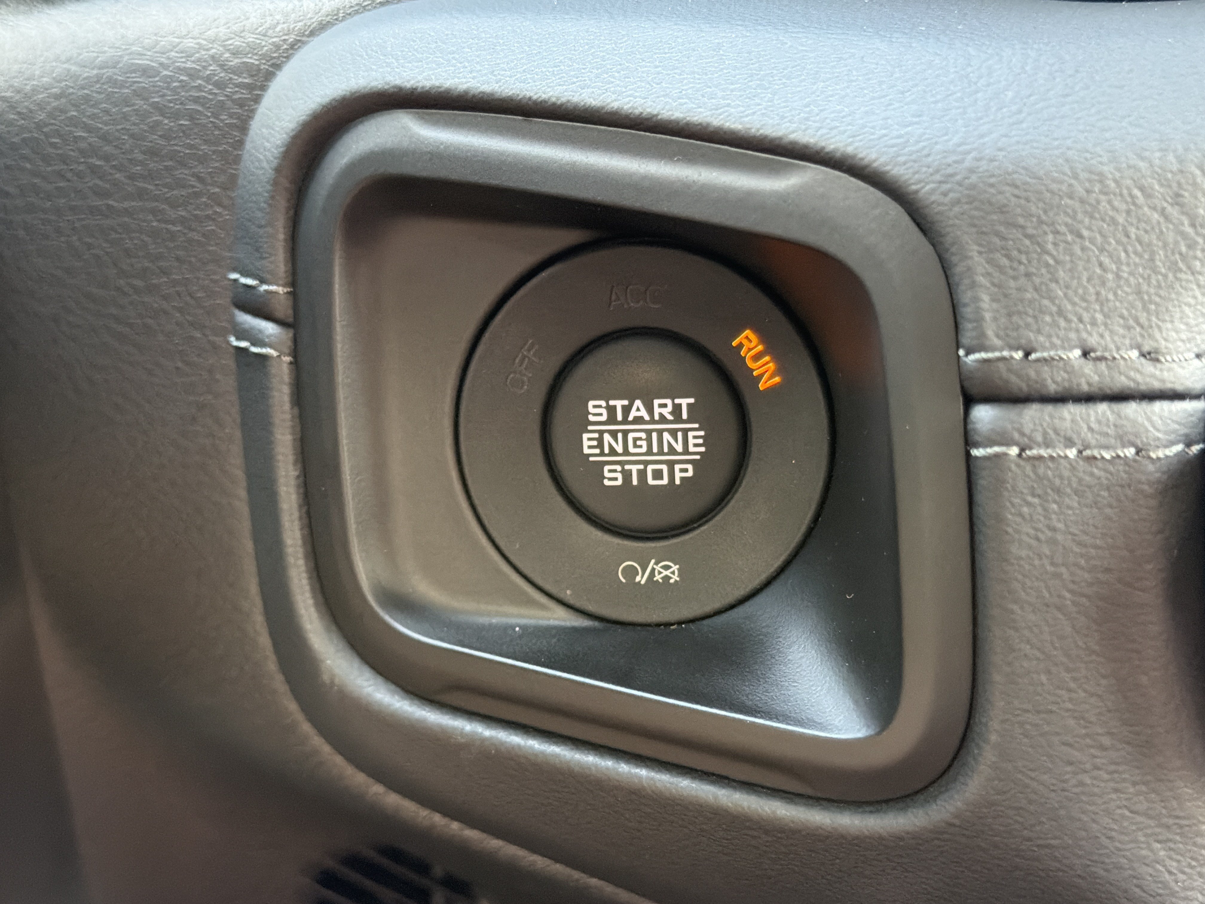 Used 2024 Bright White Clearcoat Jeep Rubicon 392 image 10
