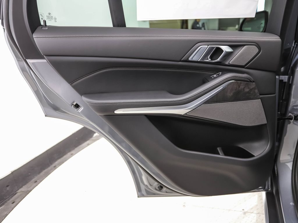 New 2026 Gray Metallic BMW xDrive40i image 20