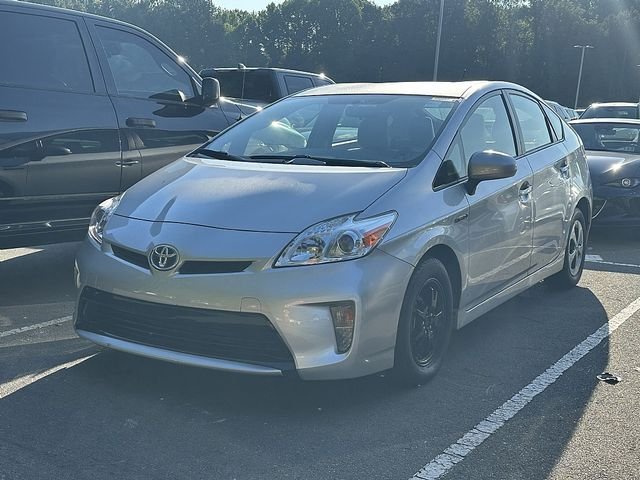 Used 2015 Silver Toyota Two image 2