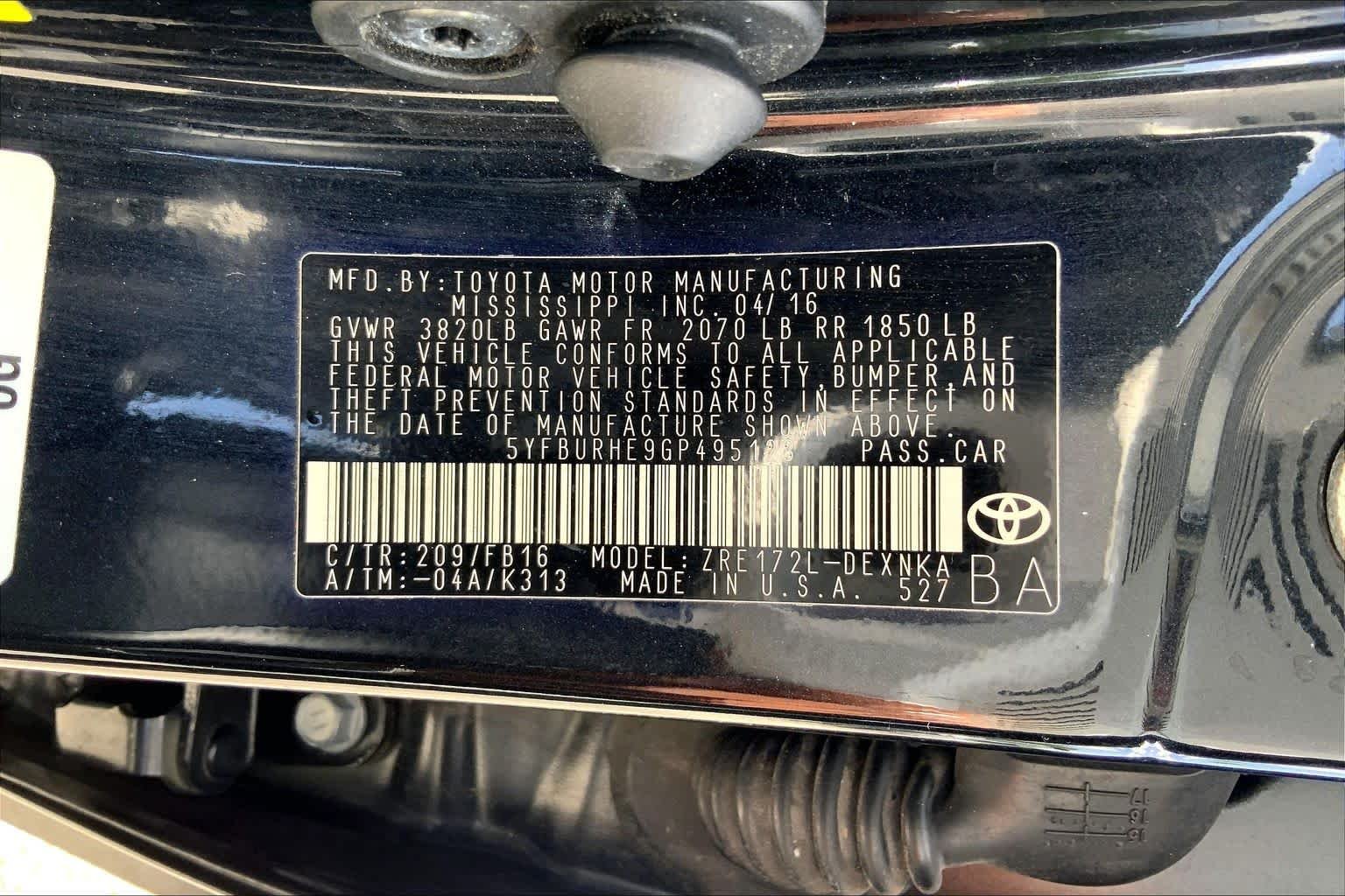 Used 2016 Black Sand Pearl Toyota LE image 36