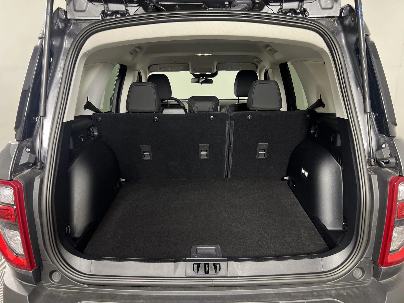 New 2026 Carbonized Gray Metallic Ford Big Bend® image 21
