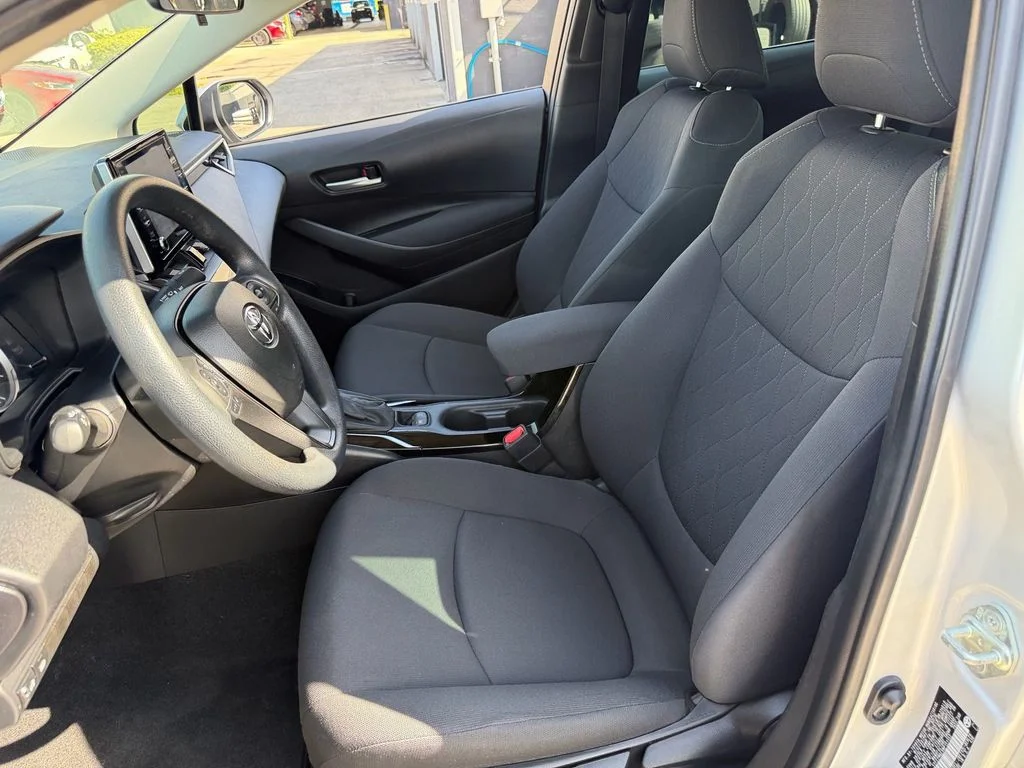 Used 2021 Silver Toyota LE image 10