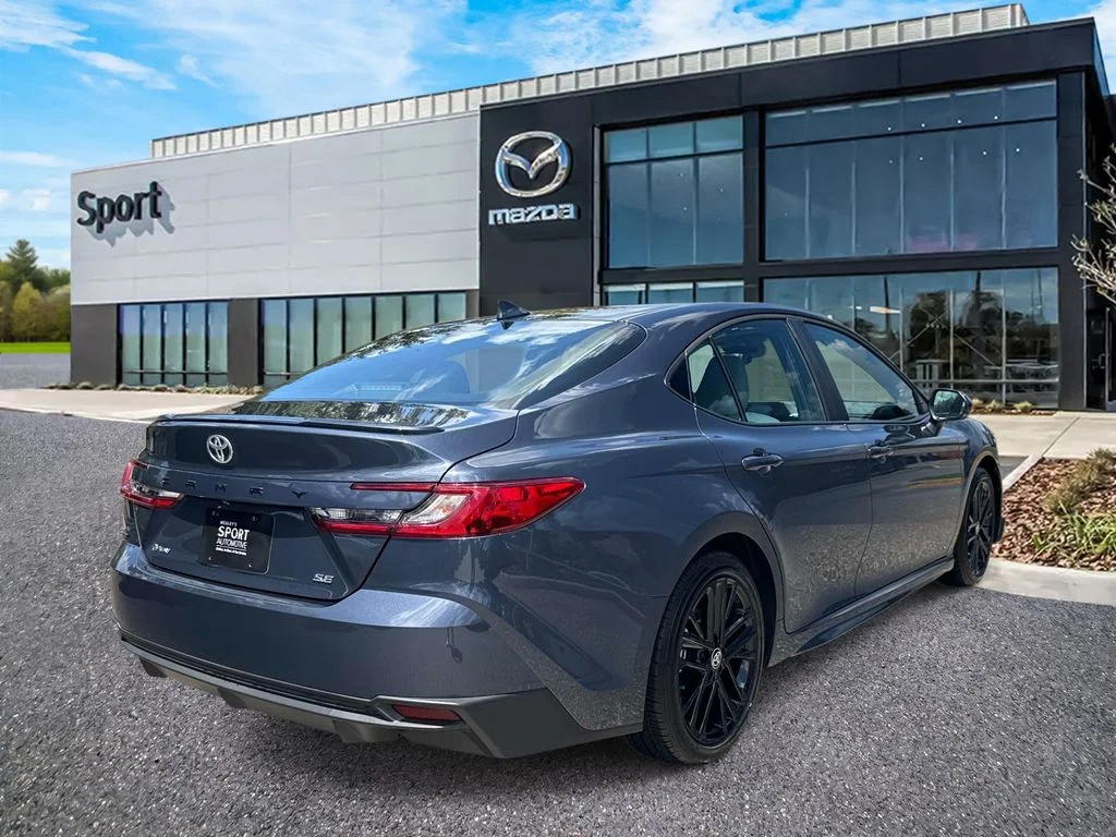 Used 2026  Toyota SE image 3