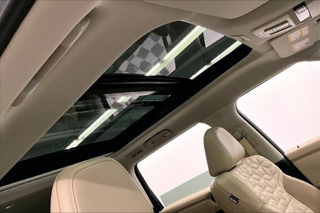 New 2026 Gun Metallic/Super Black Nissan Platinum Reserve image 40