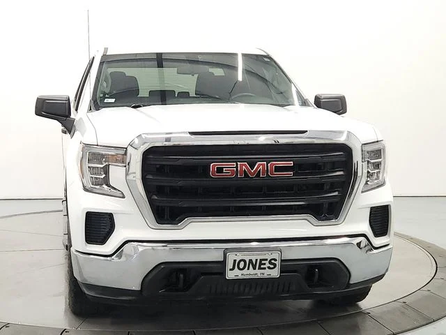 Used 2021 White GMC Base image 2