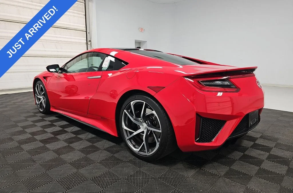 Used 2017 Valencia Red Pearl Acura Base image 4