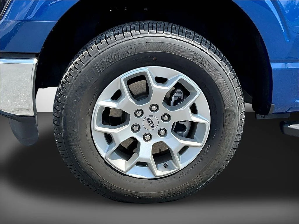 Certified Used 2023 Blue Ford XLT image 34