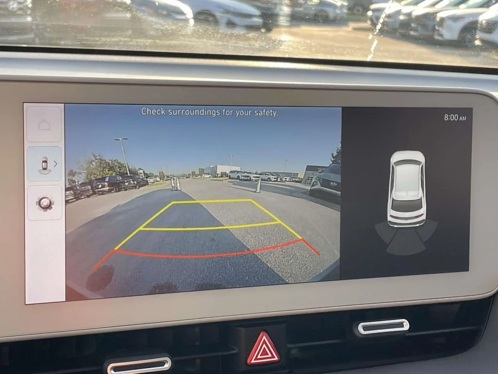 Used 2024 Atlas White Hyundai SE image 19