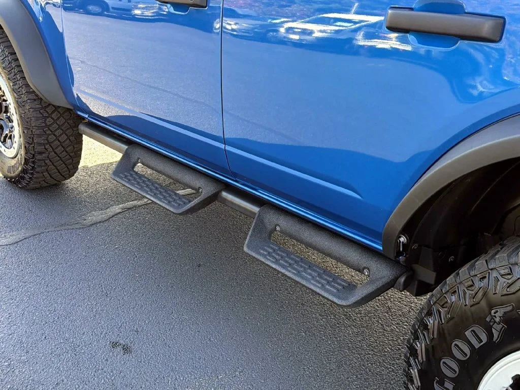 Used 2022 Velocity Blue Metallic Ford Wildtrak image 13