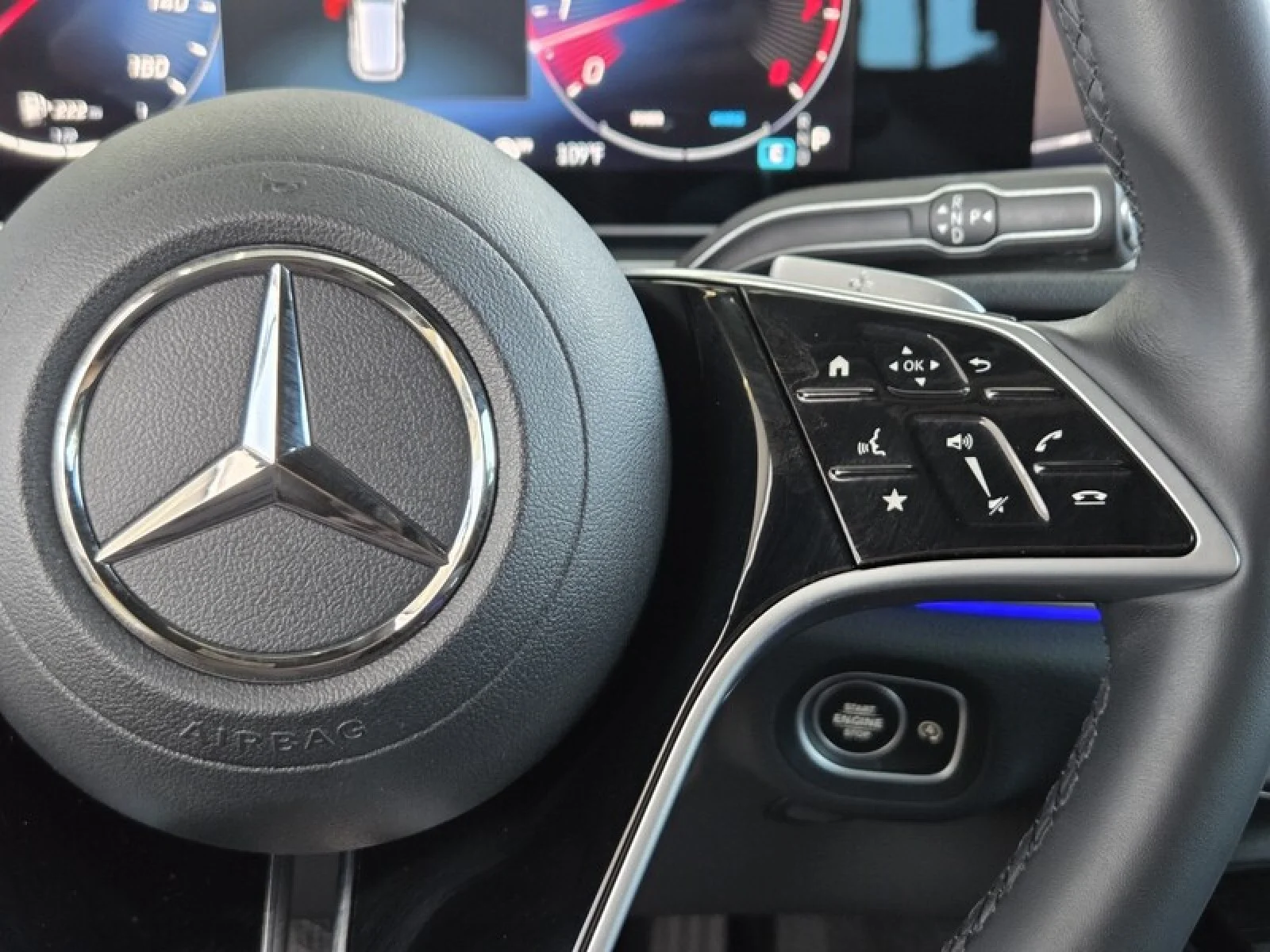 Certified Used 2025 Selenite Grey Metallic Mercedes-Benz GLE 580 image 27