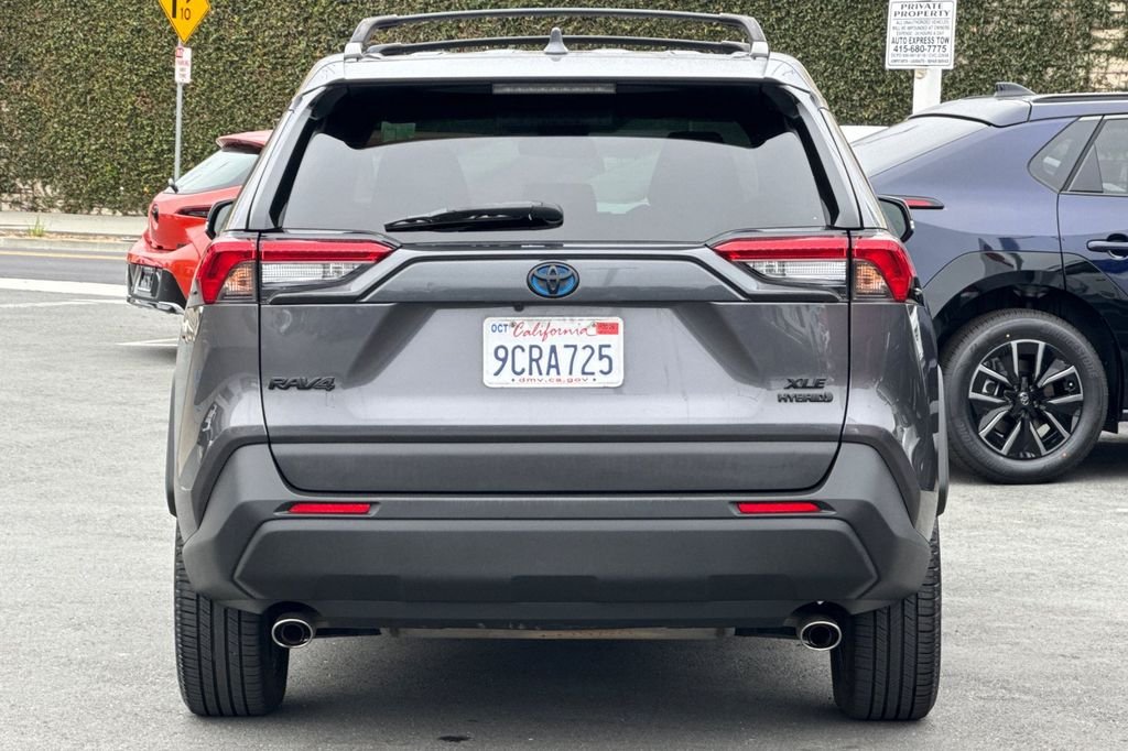 Certified Used 2022 Gray Toyota XLE Premium image 5
