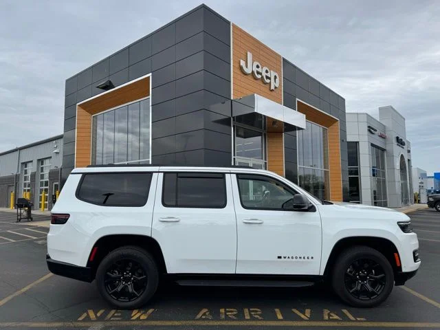 2024 Jeep Wagoneer Series II Carbide 4WD's photo