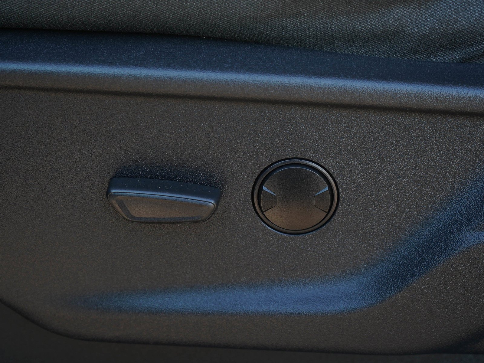 Used 2023 Oxford White Ford Xlt image 24