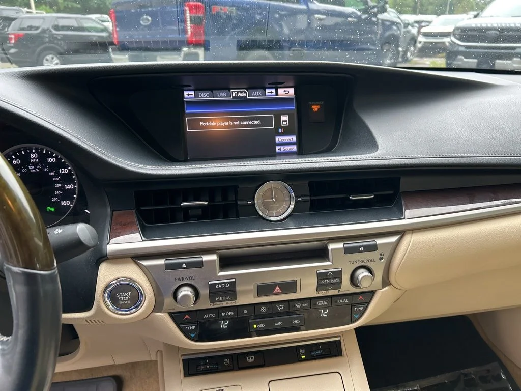 Used 2013 Gray Lexus 350 image 17