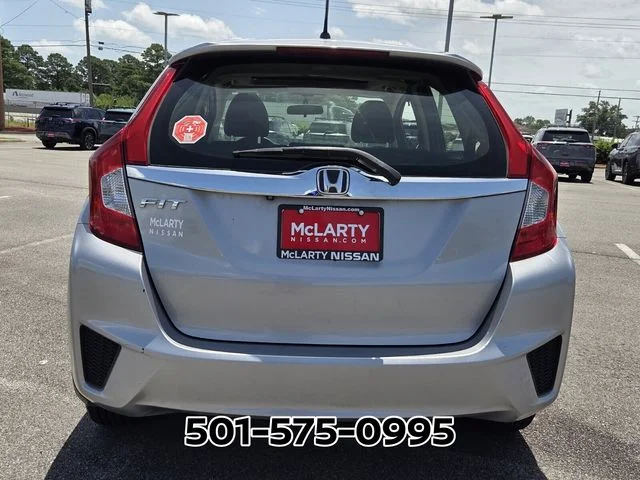 Used 2017  Honda EX image 4