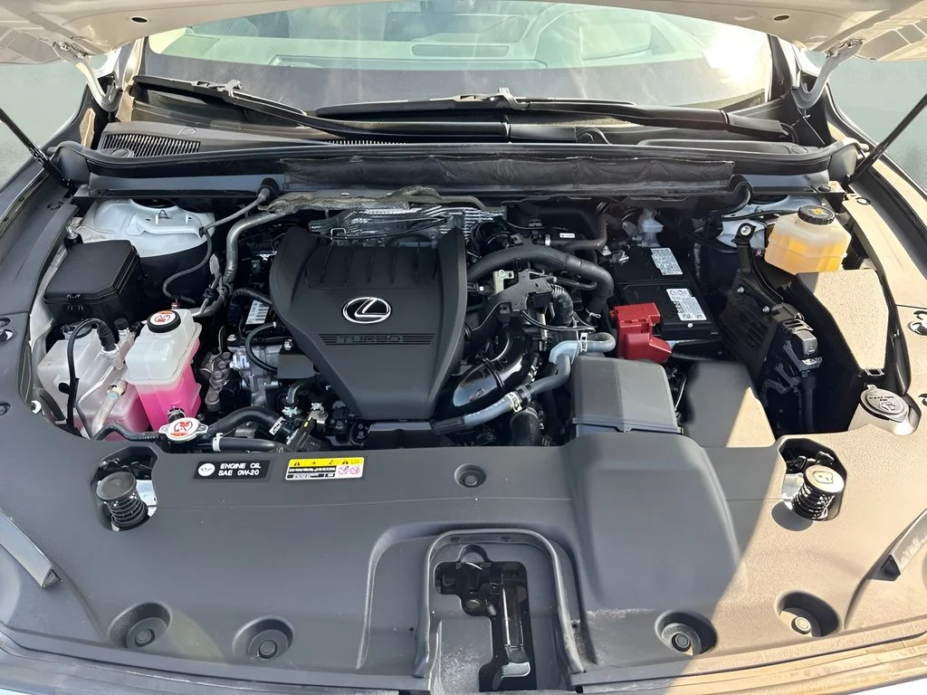 Used 2024 White Lexus 350 Luxury image 34