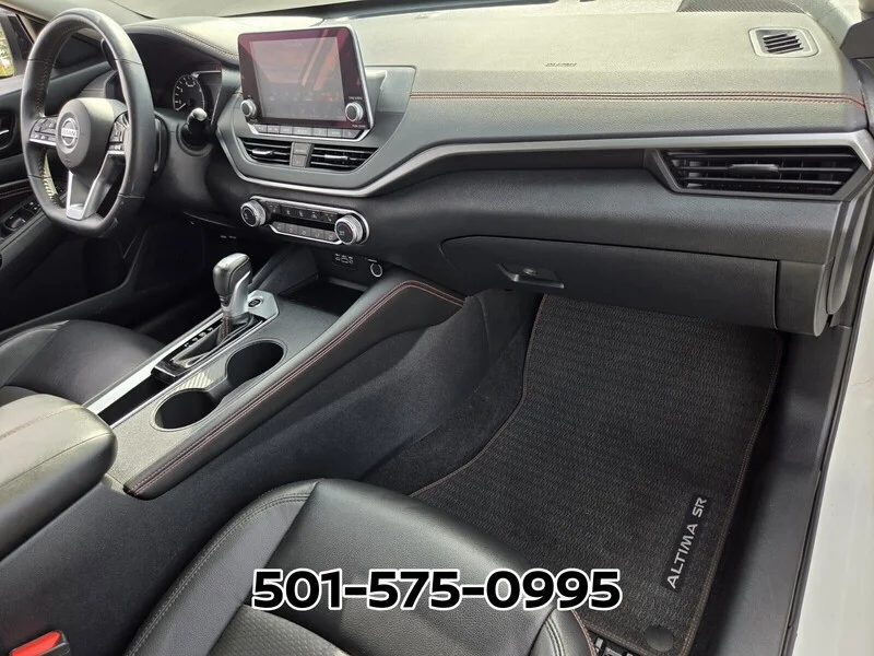 Used 2021 Pearl White NISSAN 2.5 SR SEDAN image 17