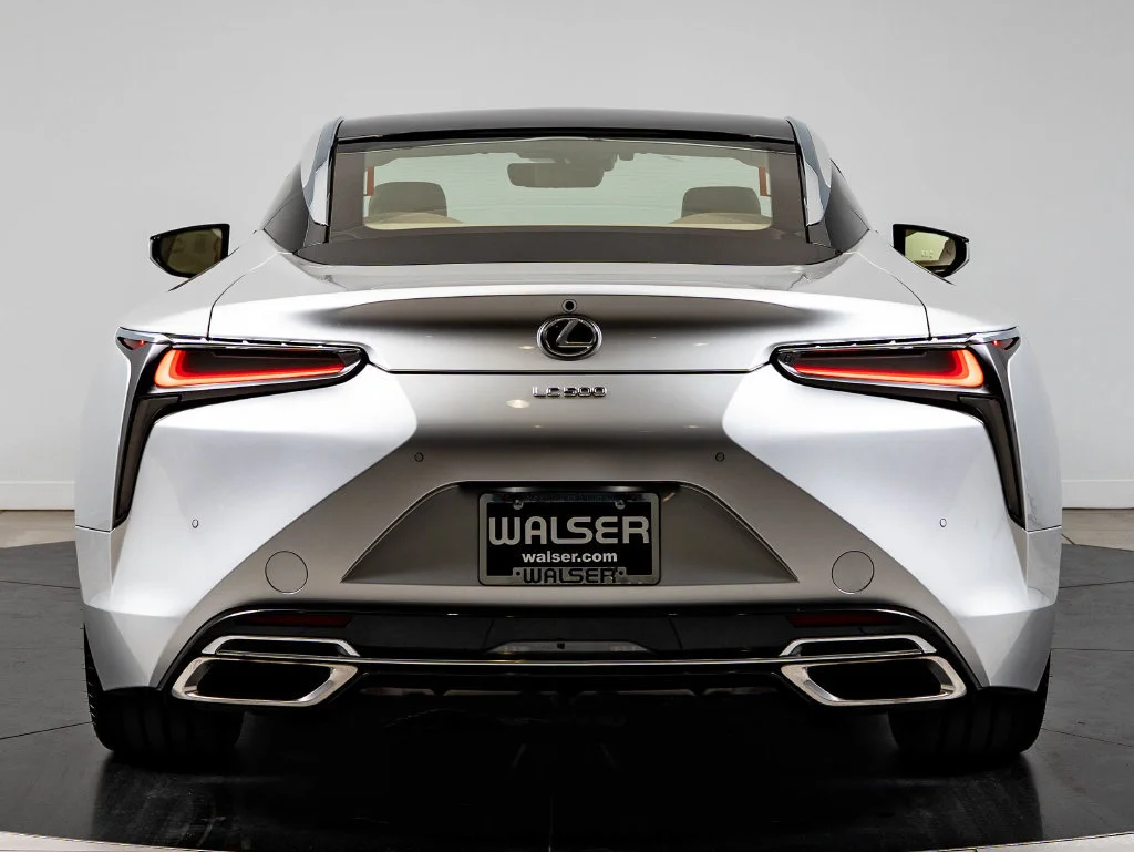 Used 2018 Liquid Platinum Lexus 500 image 7
