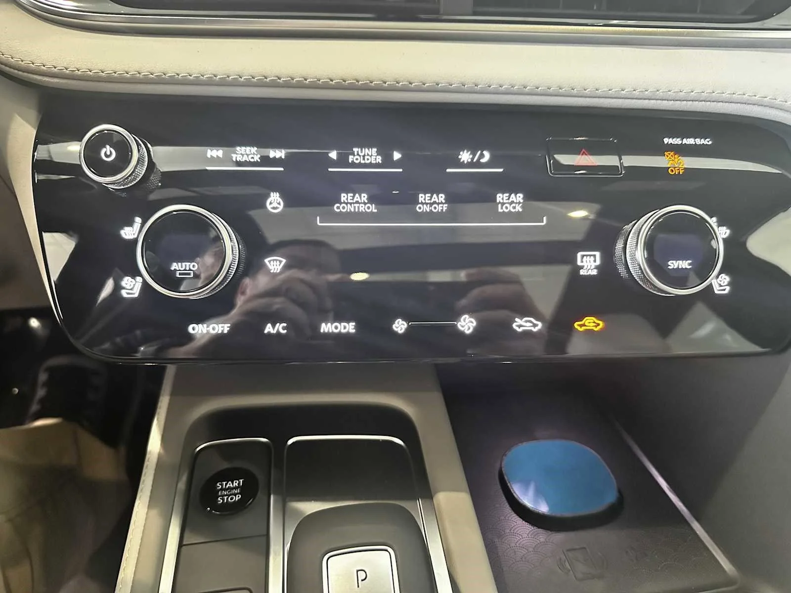 New 2027 RADIANT WHITE INFINITI Sport AWD image 23