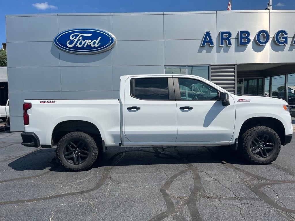 Used 2023 White Chevrolet LT Trail Boss image 4