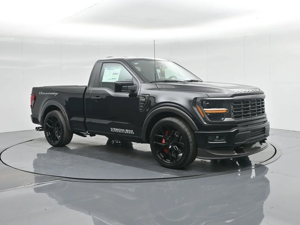 New 2025 Black Ford XL image 20