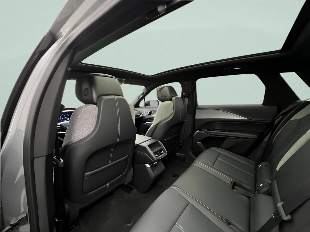 Used 2024 Silver Metallic Cadillac Tech image 26