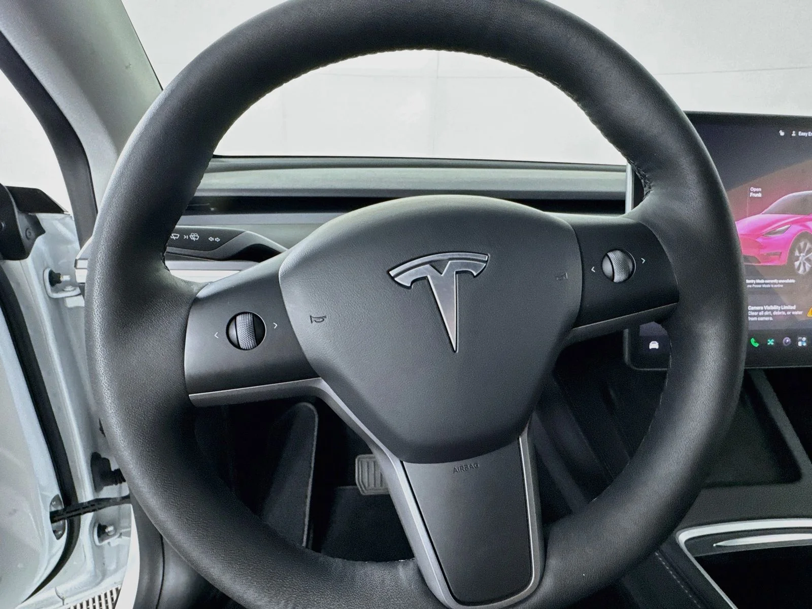 Used 2022  Tesla Long Range image 8