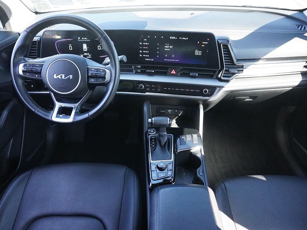 Used 2023 White Kia EX image 47