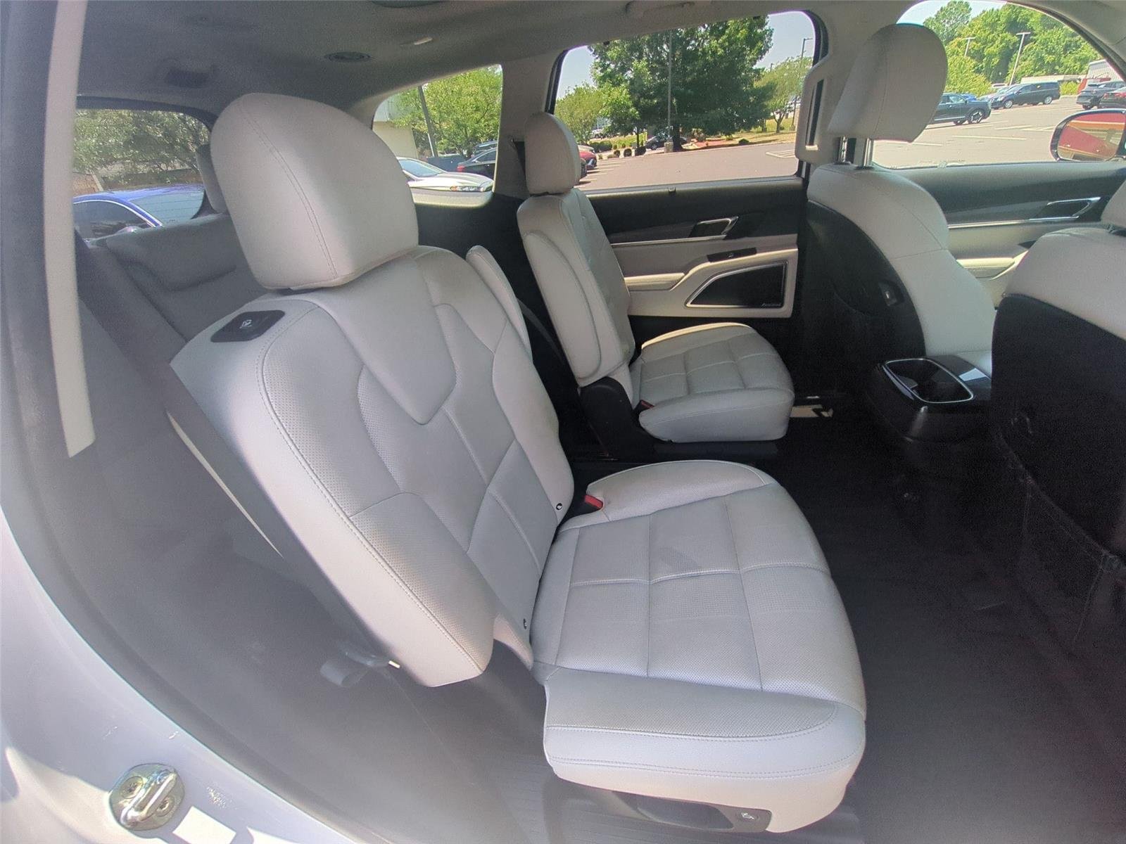 Used 2022 Glacial White Pearl Kia SX image 38
