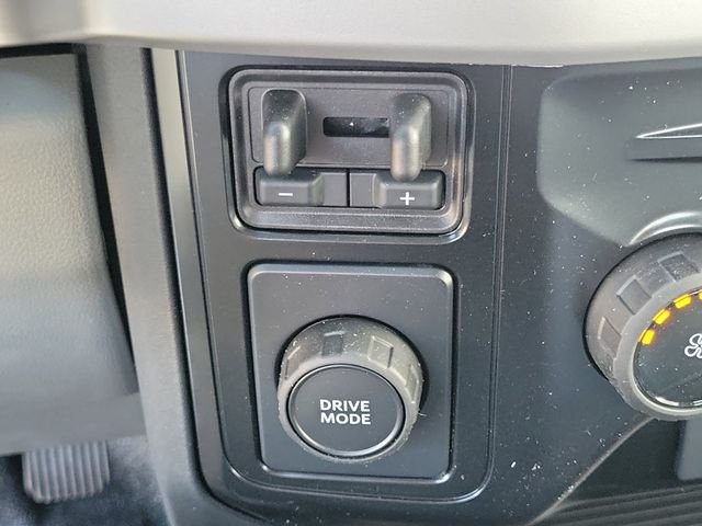 2025 Ford F-350 Super Duty XL - Photo 11