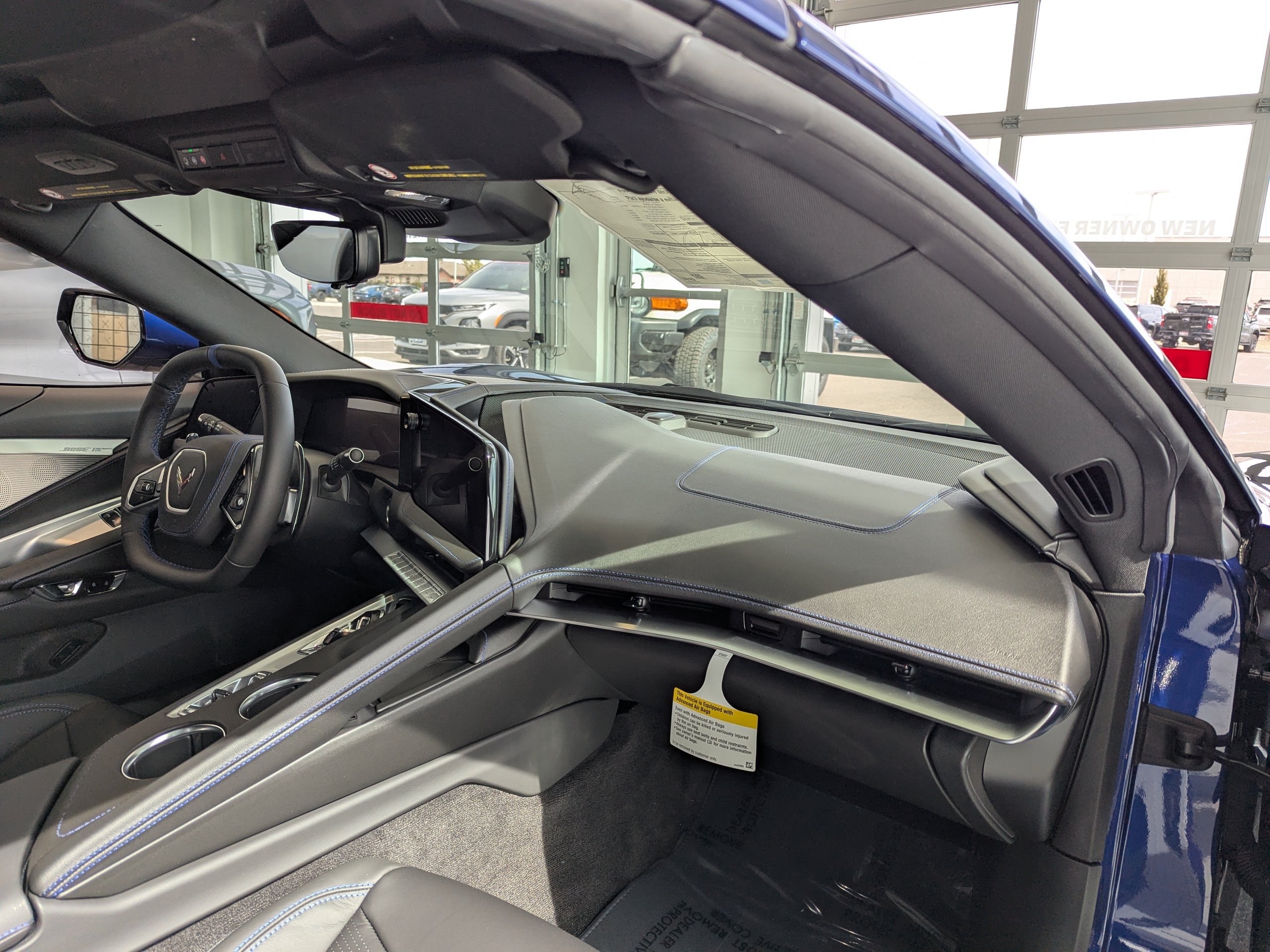 2027 Chevrolet Corvette 2LT - Photo 17